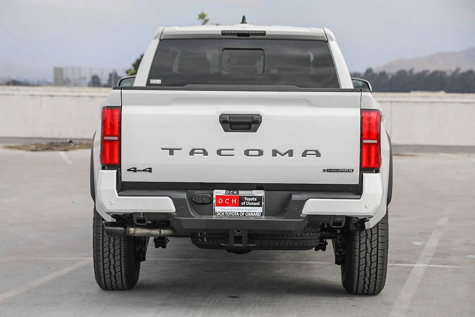 Thumbnail: 2025 Toyota Tacoma - 5