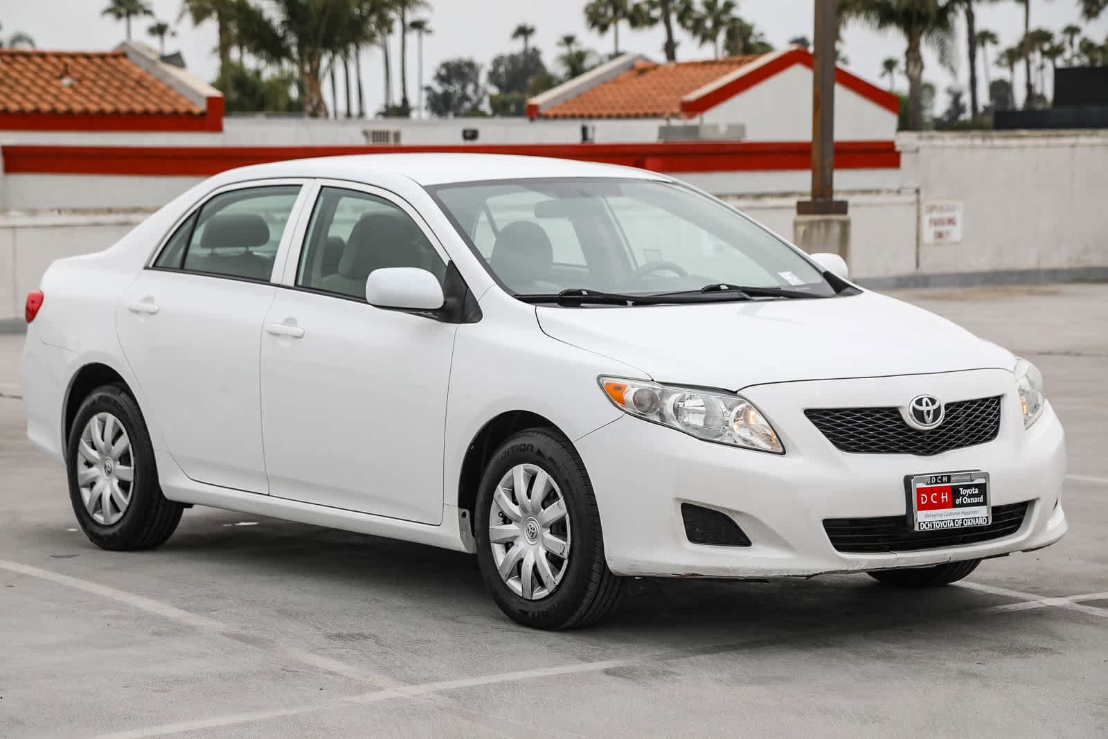 Thumbnail: 2010 Toyota Corolla - 3