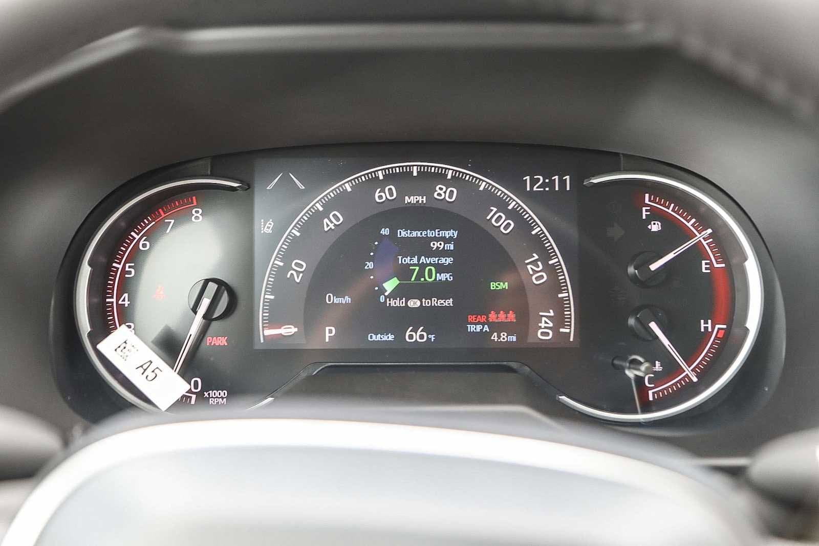 Thumbnail: 2025 Toyota RAV4 - 24