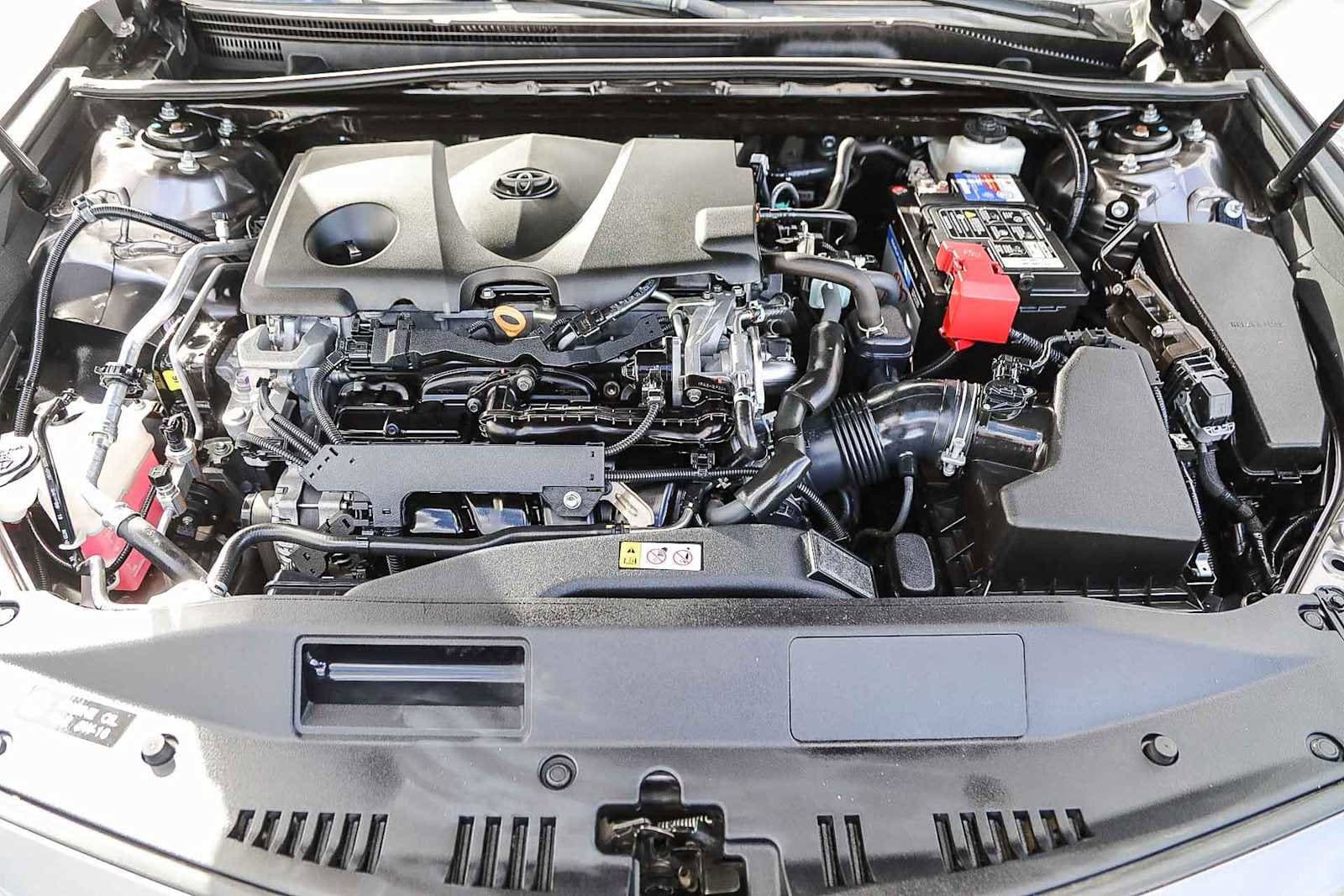 Thumbnail: 2020 Toyota Camry - 27