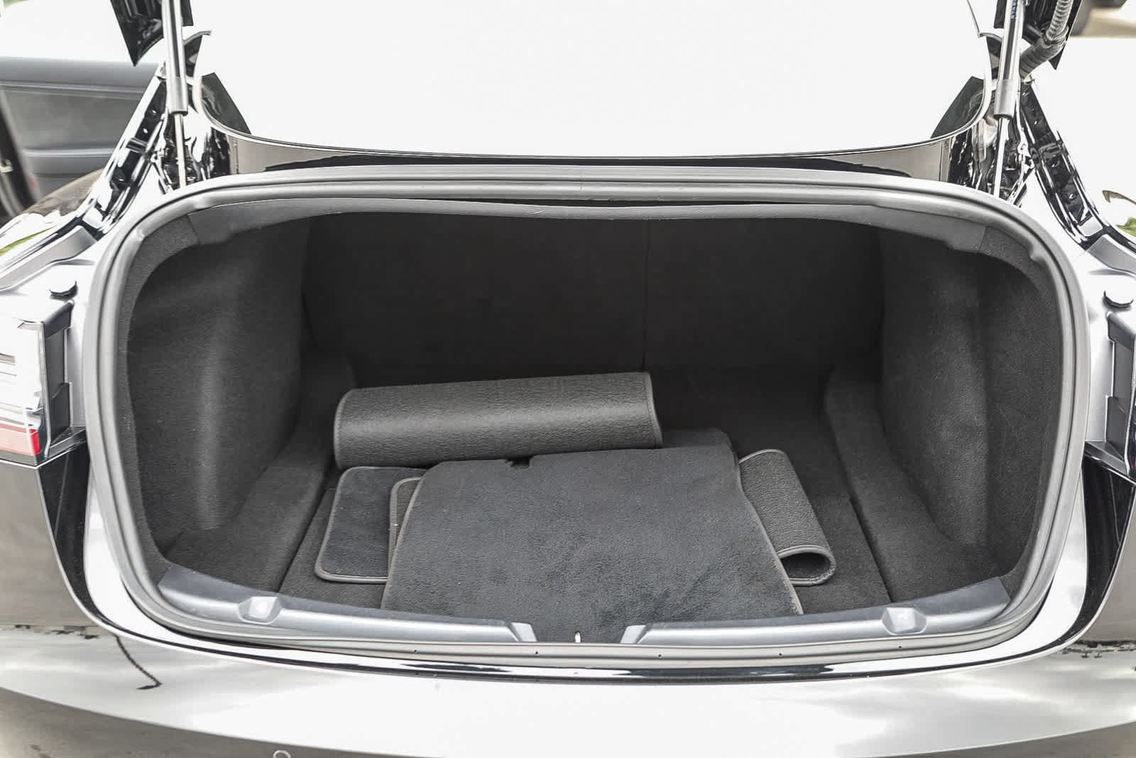 Thumbnail: 2019 Tesla Model 3 - 25