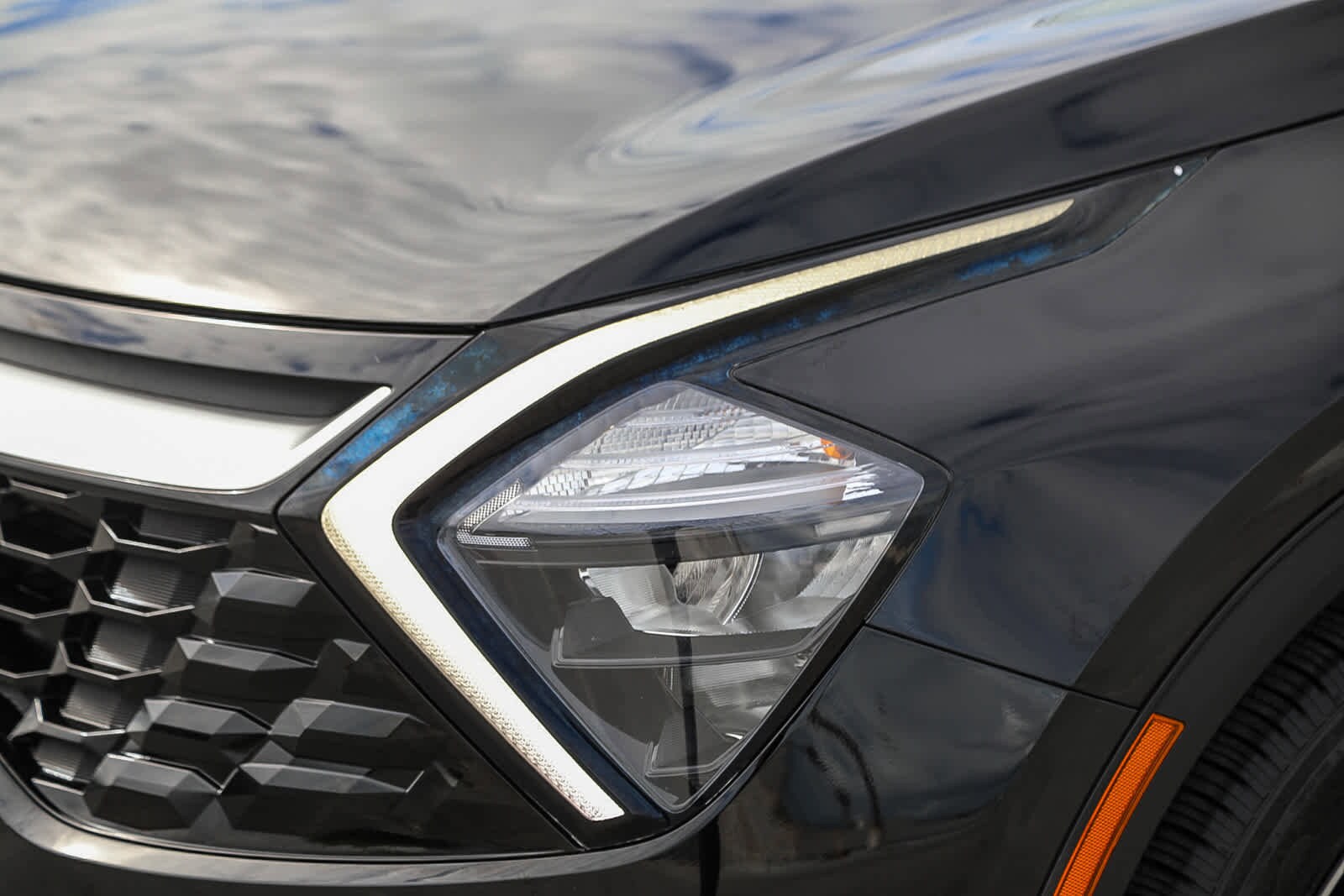 Thumbnail: 2023 Kia Sportage - 8