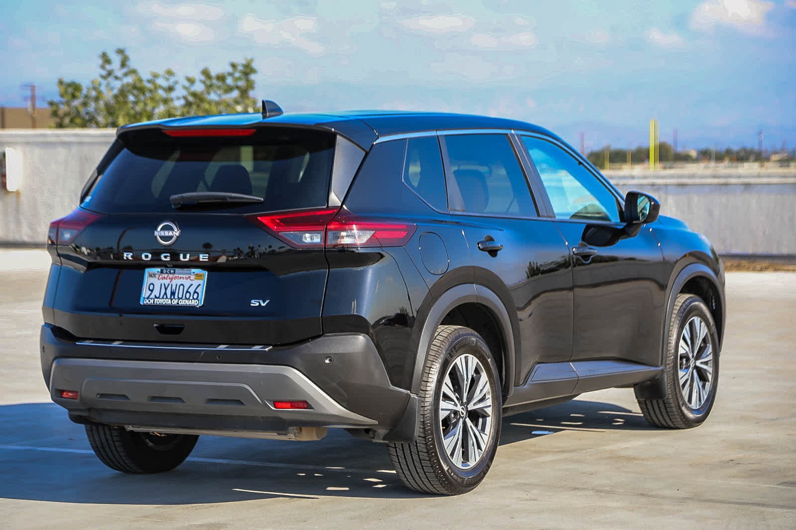 Thumbnail: 2023 Nissan Rogue - 4