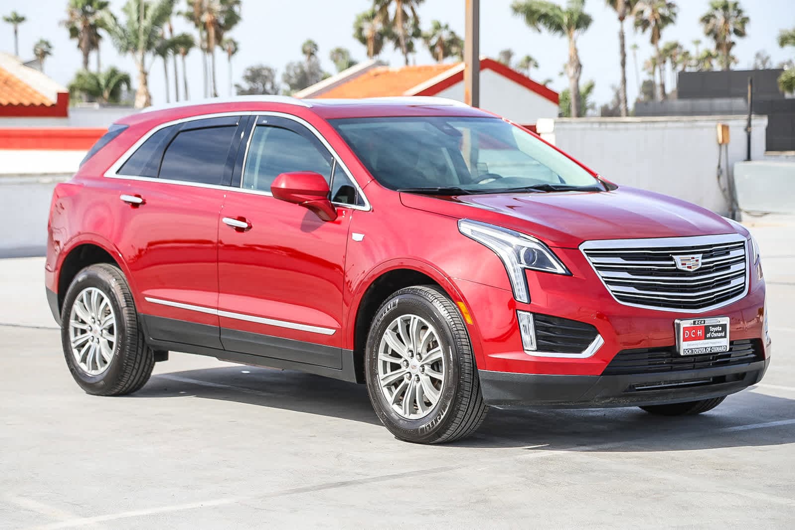 Thumbnail: 2019 Cadillac XT5 - 3