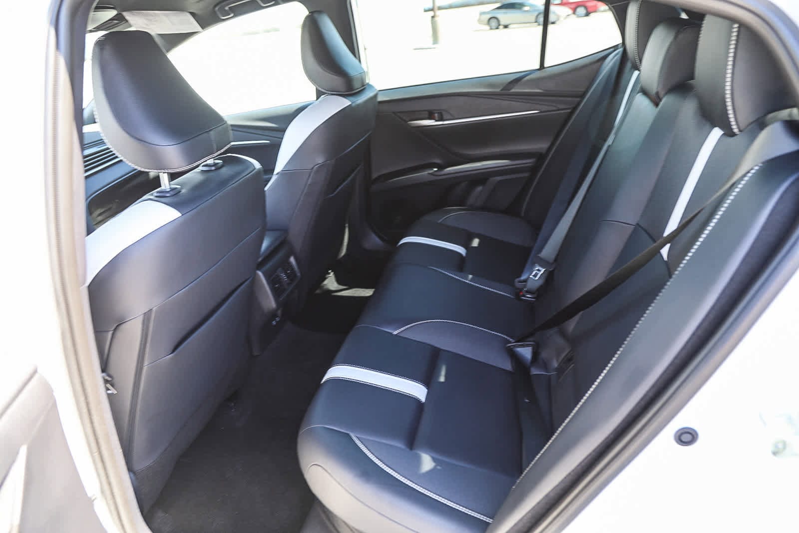 Thumbnail: 2025 Toyota Camry - 18