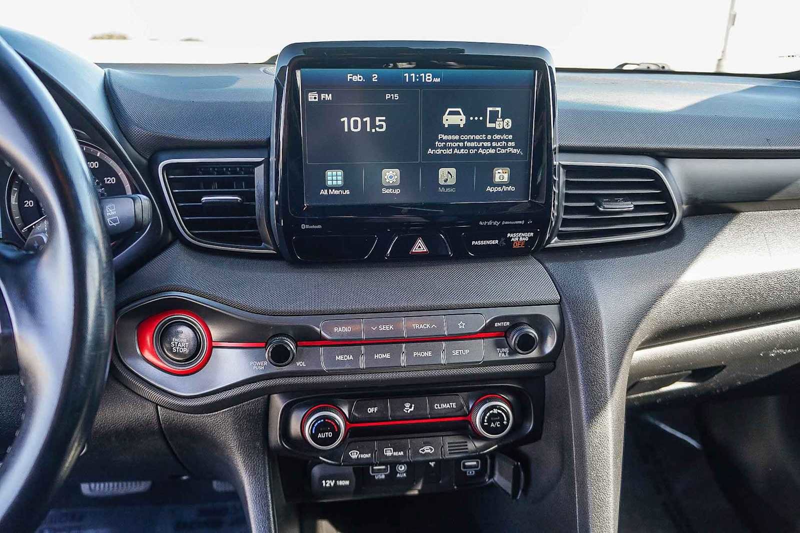 Thumbnail: 2019 Hyundai Veloster - 14