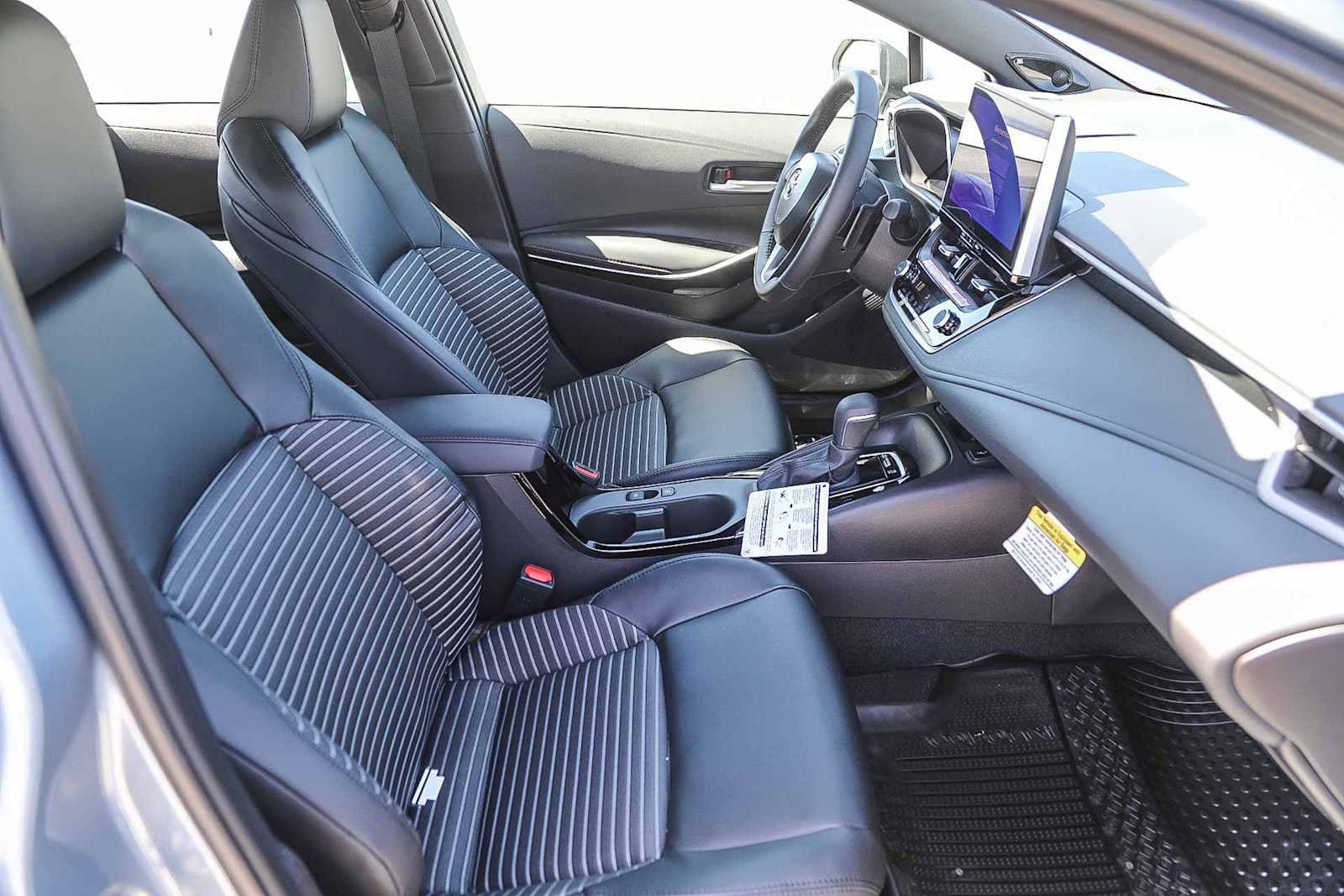 Thumbnail: 2026 Toyota Corolla - 18