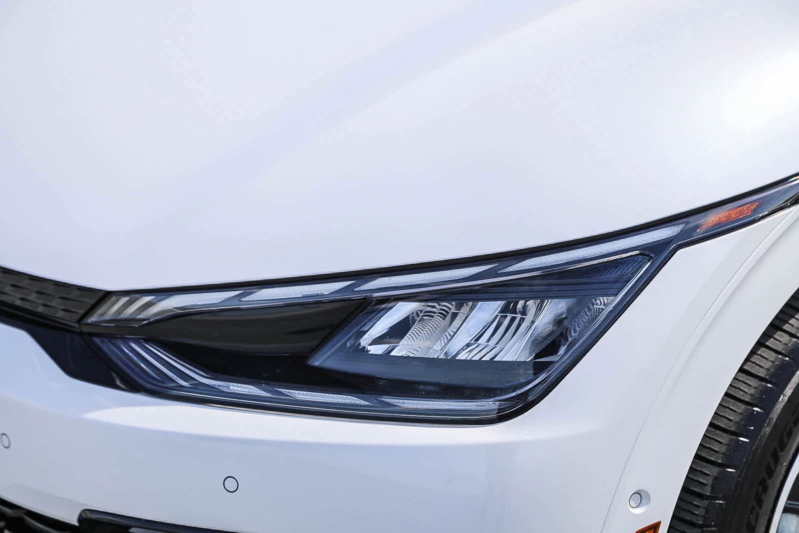 Thumbnail: 2024 Kia EV6 - 8