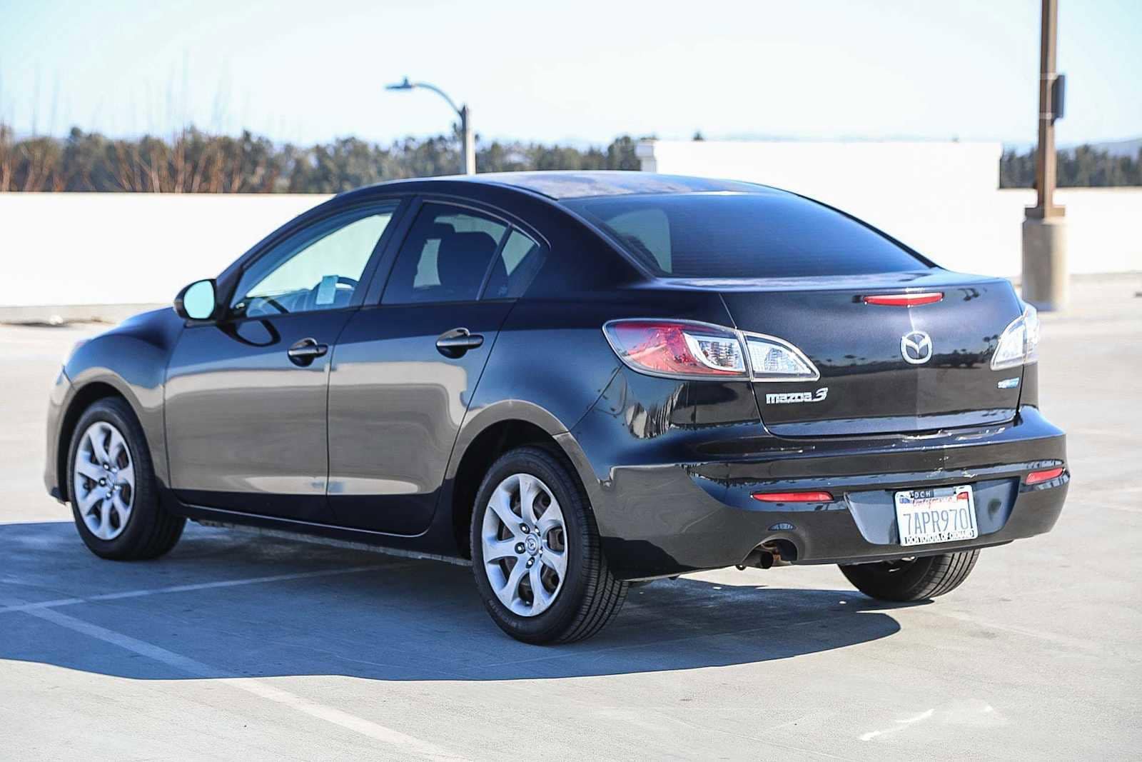 Thumbnail: 2013 Mazda Mazda3 - 7