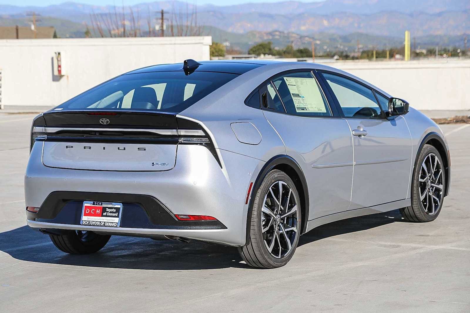 Thumbnail: 2026 Toyota Prius - 5