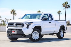 2025 Toyota Tacoma SR 4X2 XTRACAB