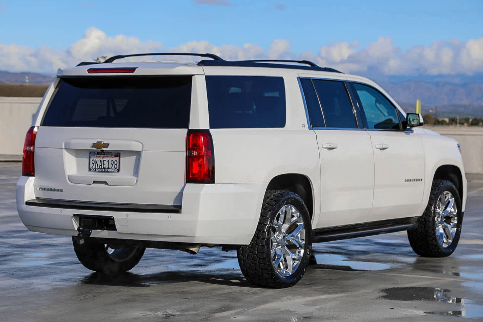 Thumbnail: 2015 Chevrolet Suburban - 4