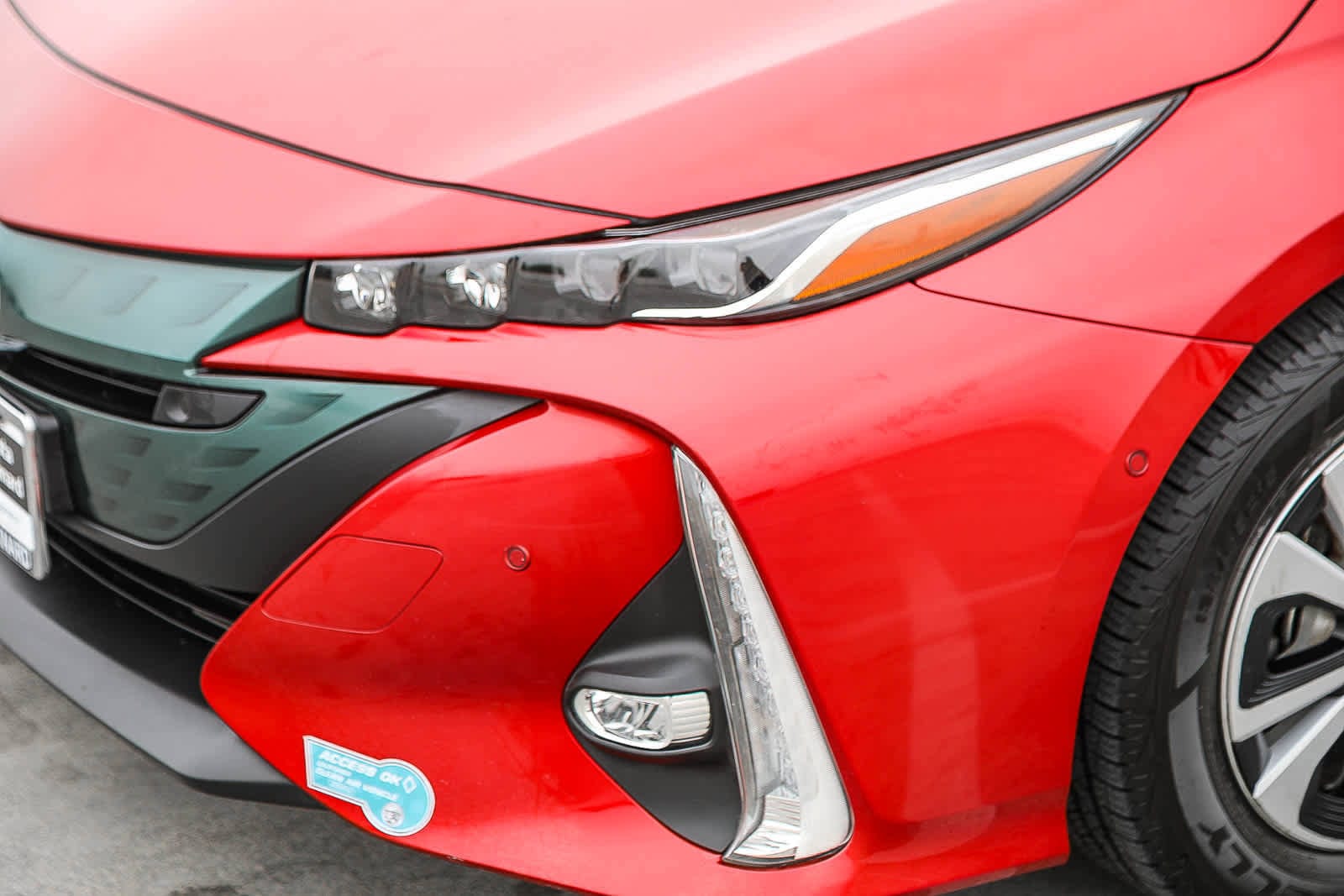 Thumbnail: 2017 Toyota Prius Prime - 8