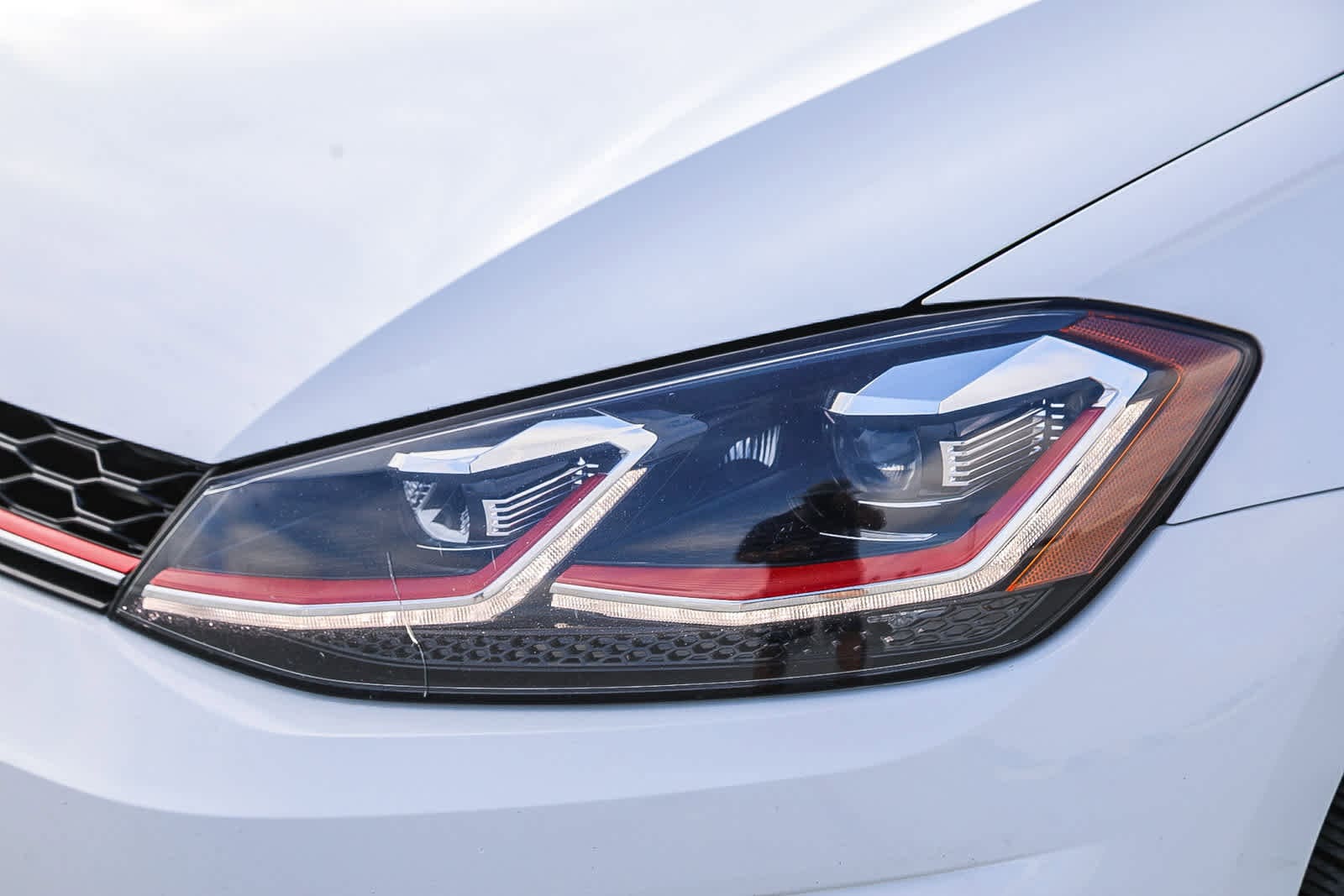 Thumbnail: 2018 Volkswagen Golf - 7