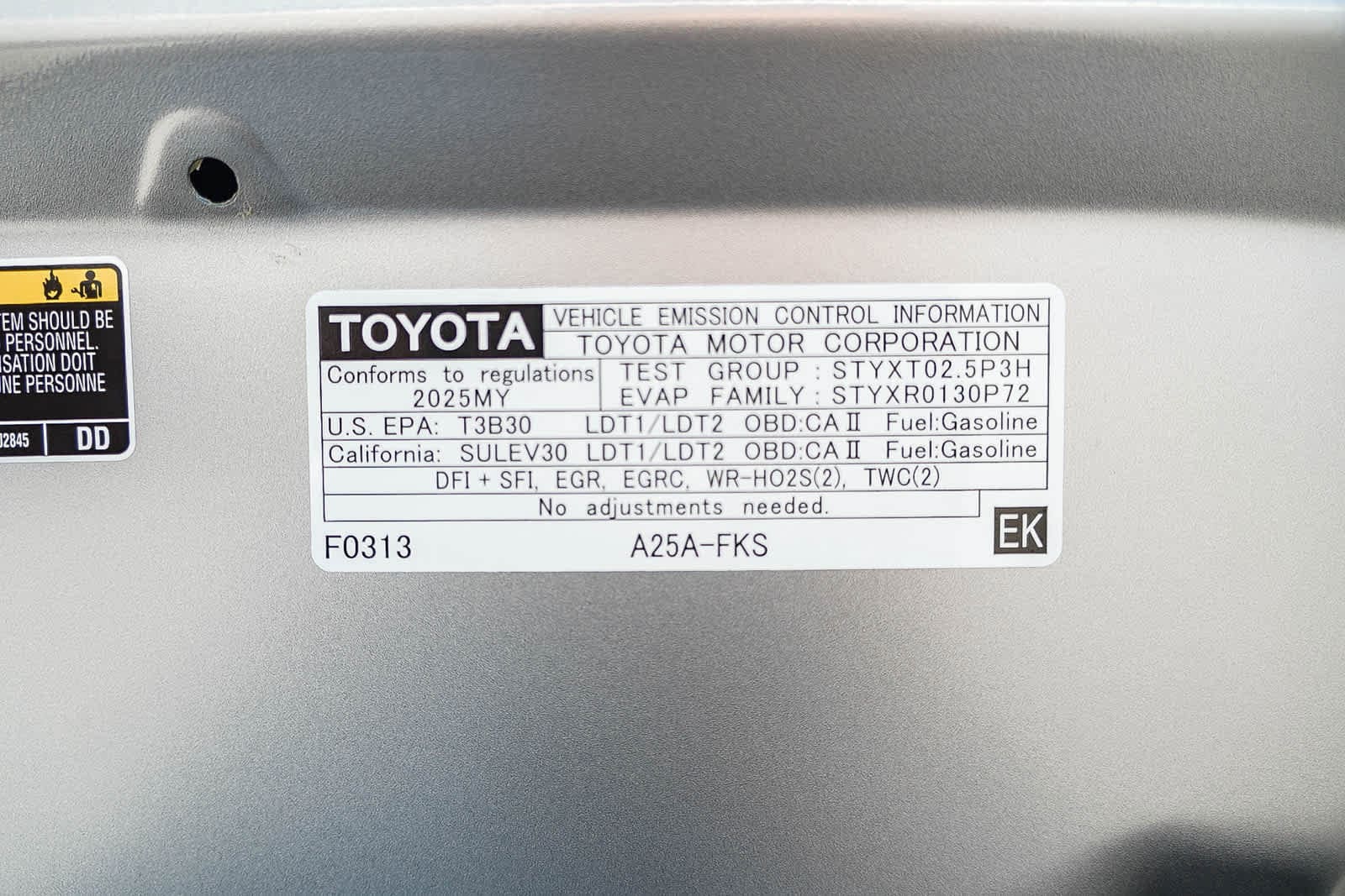 Thumbnail: 2025 Toyota RAV4 - 31