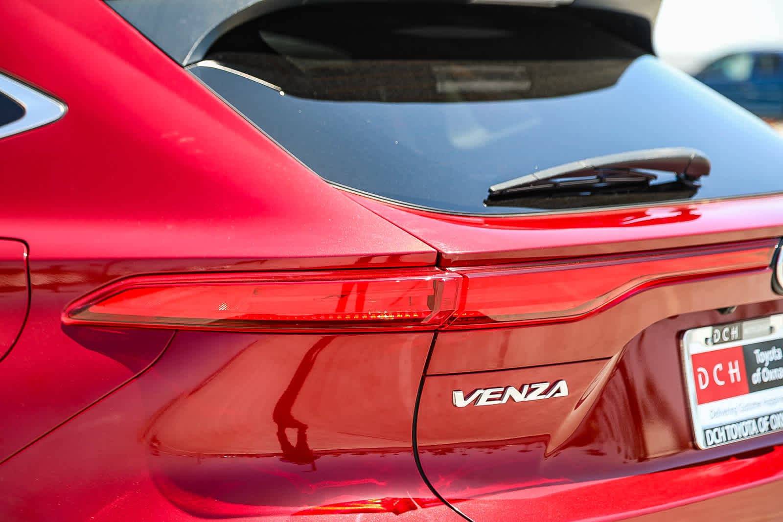 Thumbnail: 2022 Toyota Venza - 9