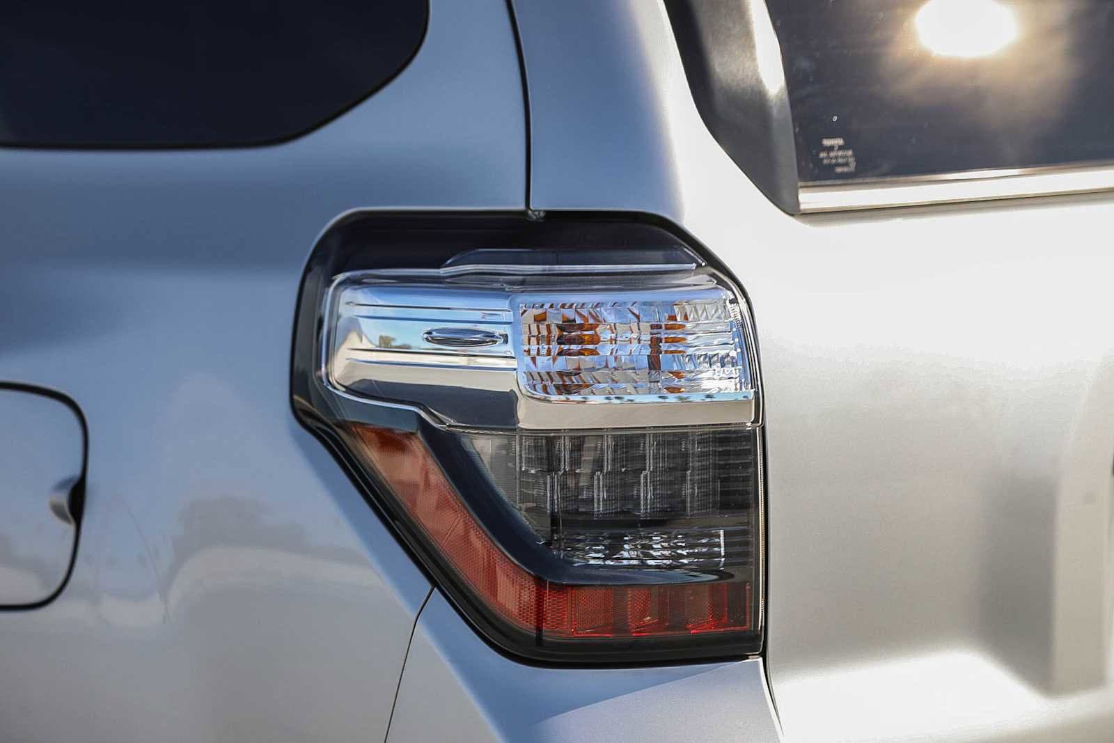 Thumbnail: 2024 Toyota 4Runner - 10