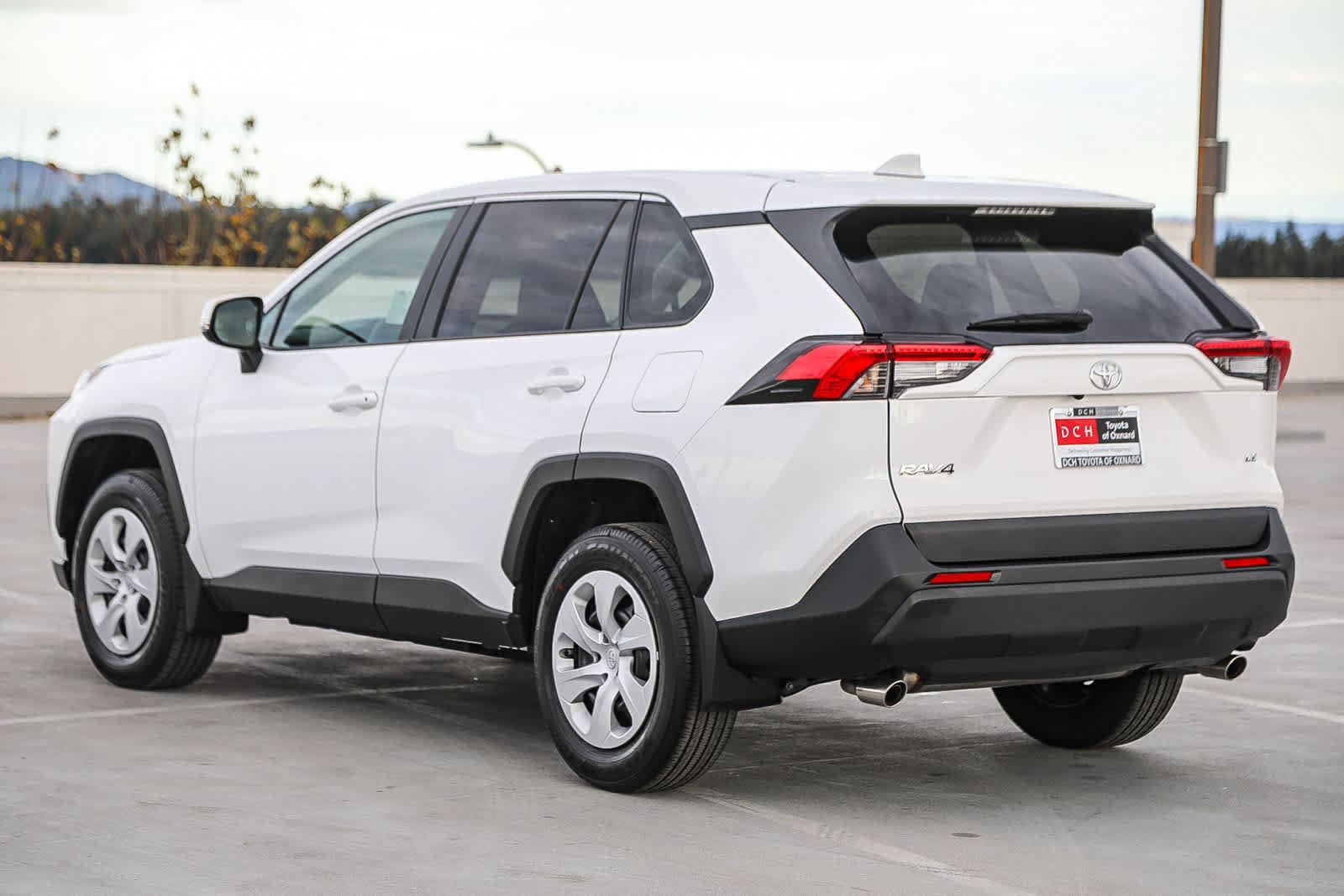 Thumbnail: 2025 Toyota RAV4 - 8