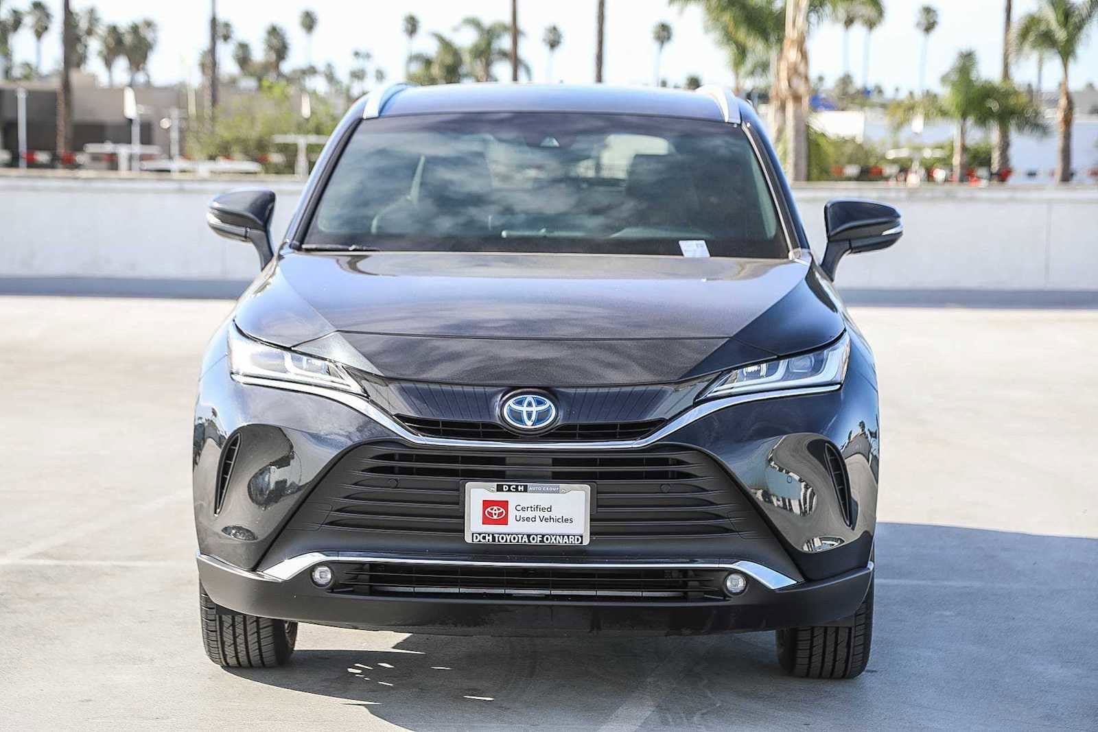 Thumbnail: 2023 Toyota Venza - 3