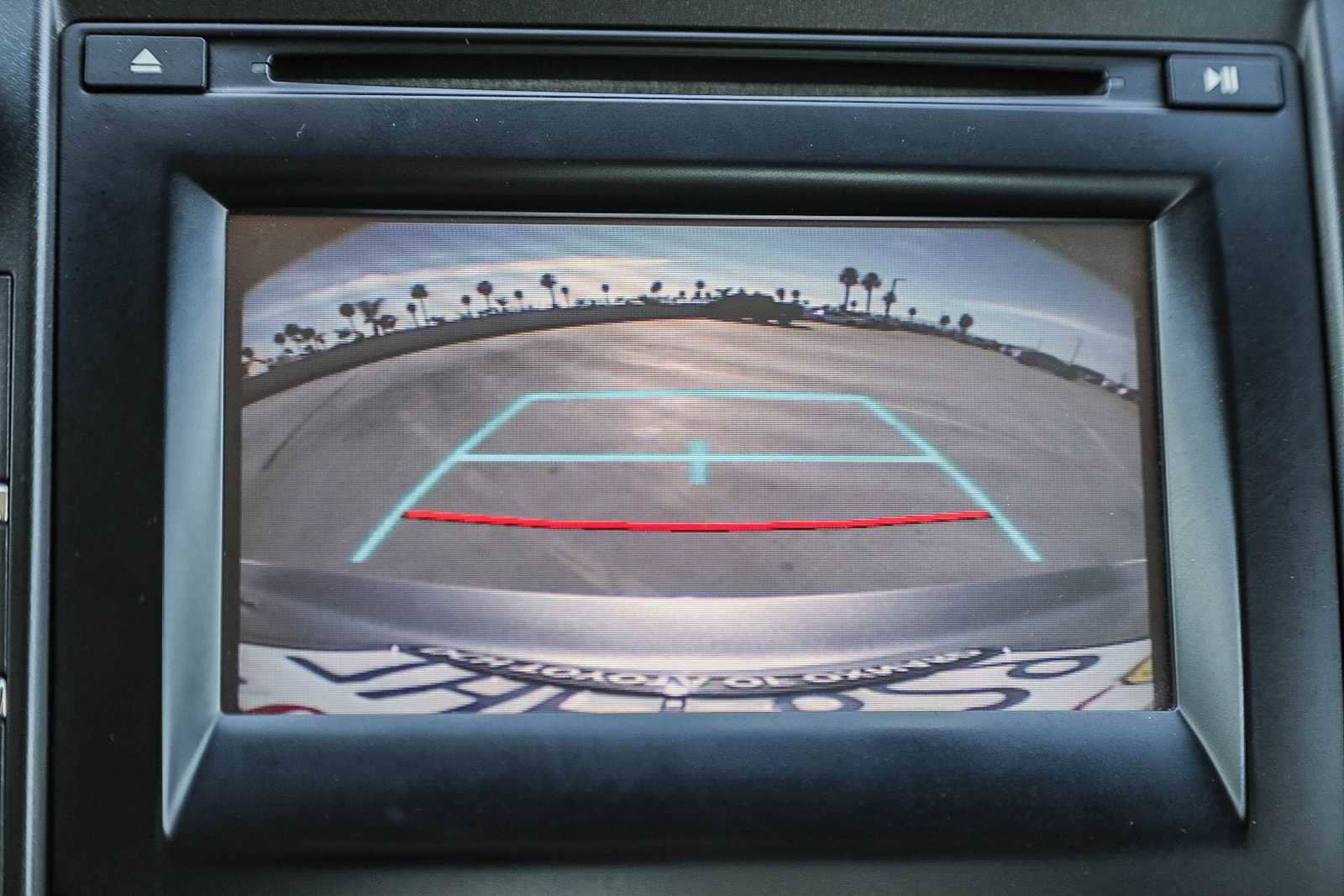 Thumbnail: 2015 Toyota Camry - 23