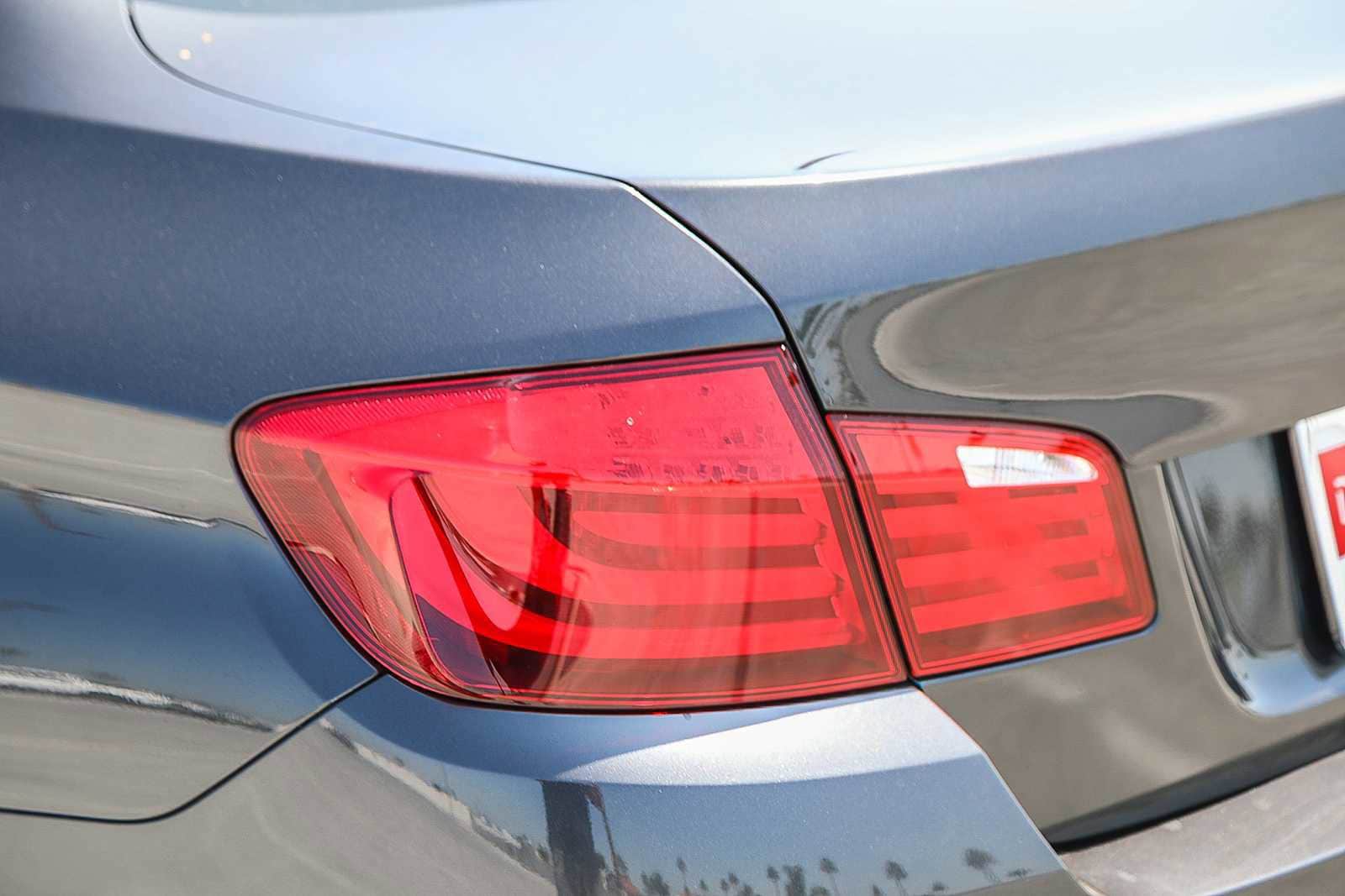 Thumbnail: 2012 BMW 5 Series - 8