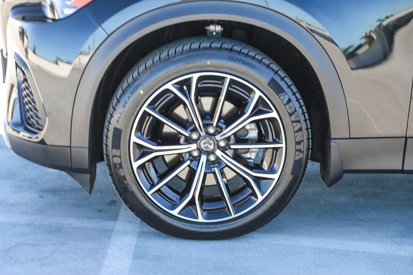 Thumbnail: 2025 Mazda CX-70 - 9