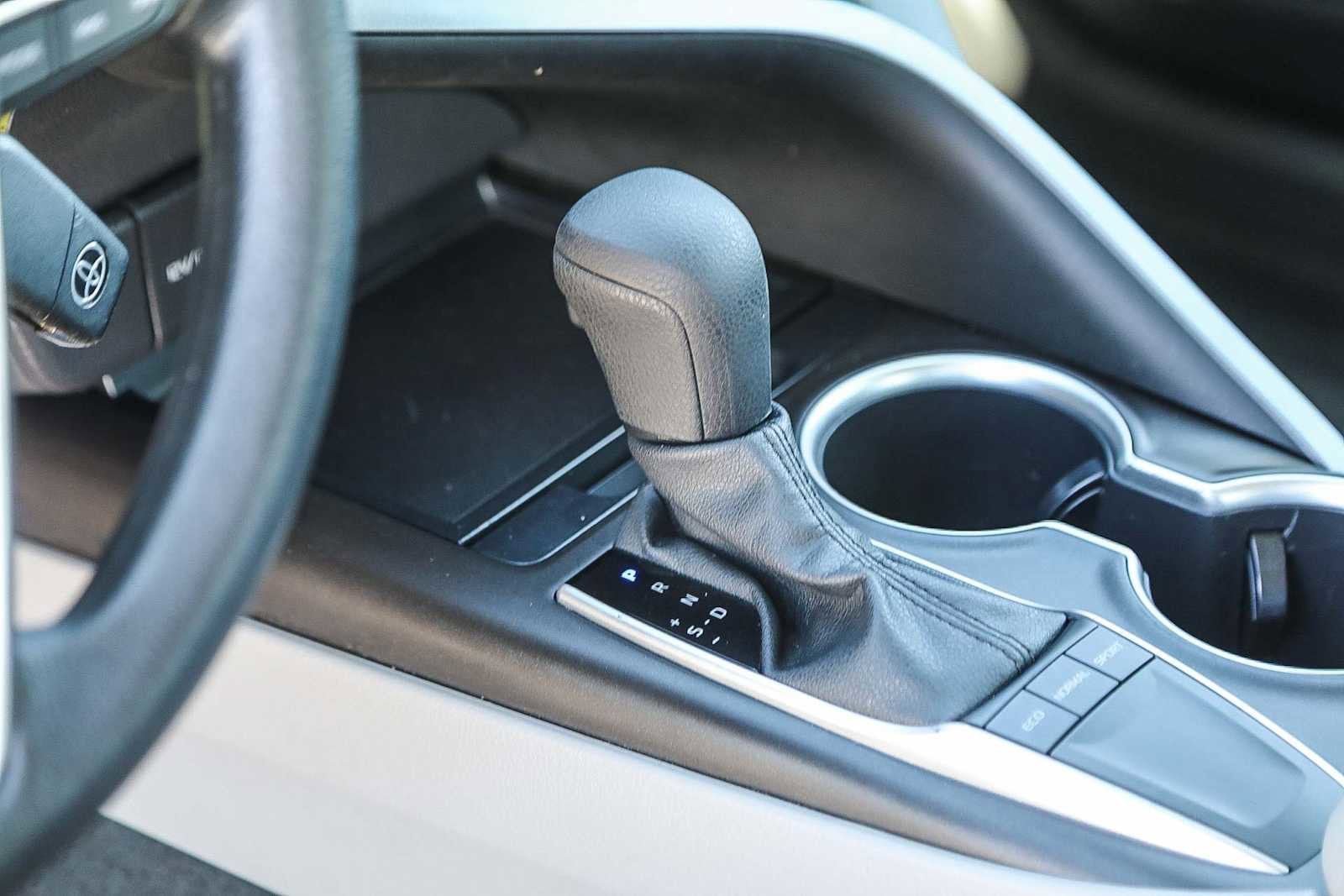 Thumbnail: 2023 Toyota Camry - 20