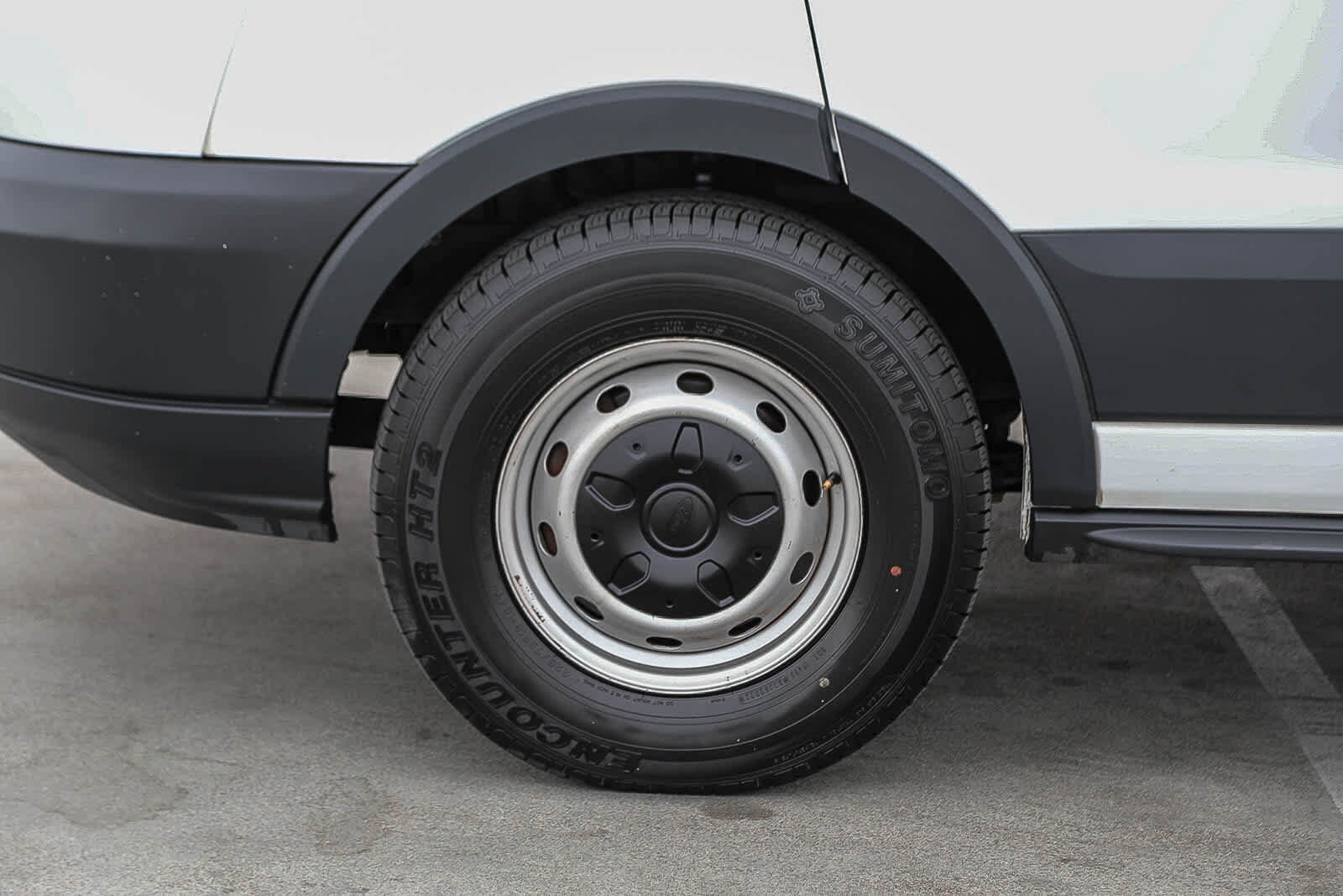 Thumbnail: 2015 Ford Transit Series - 9