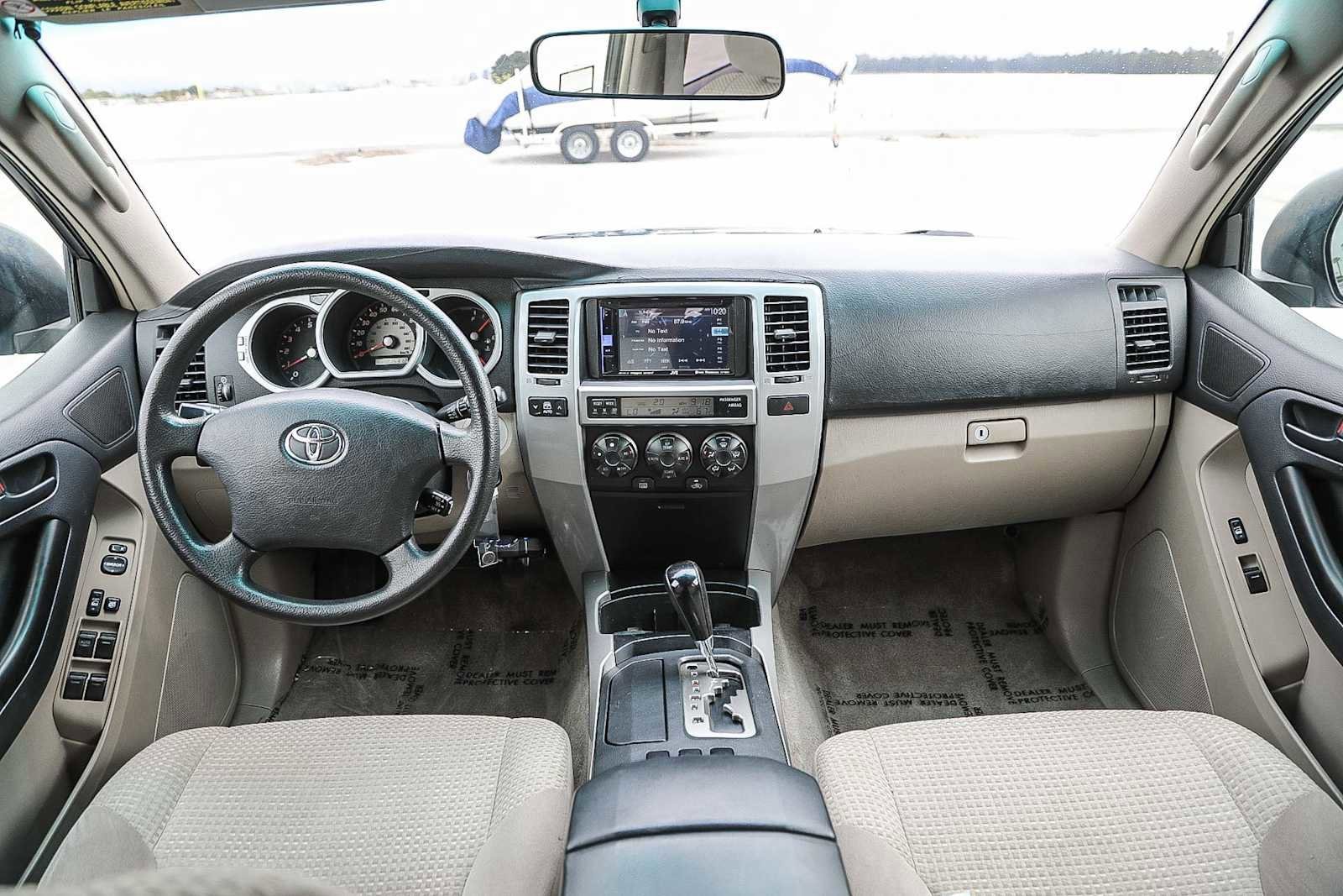 Thumbnail: 2005 Toyota 4Runner - 11