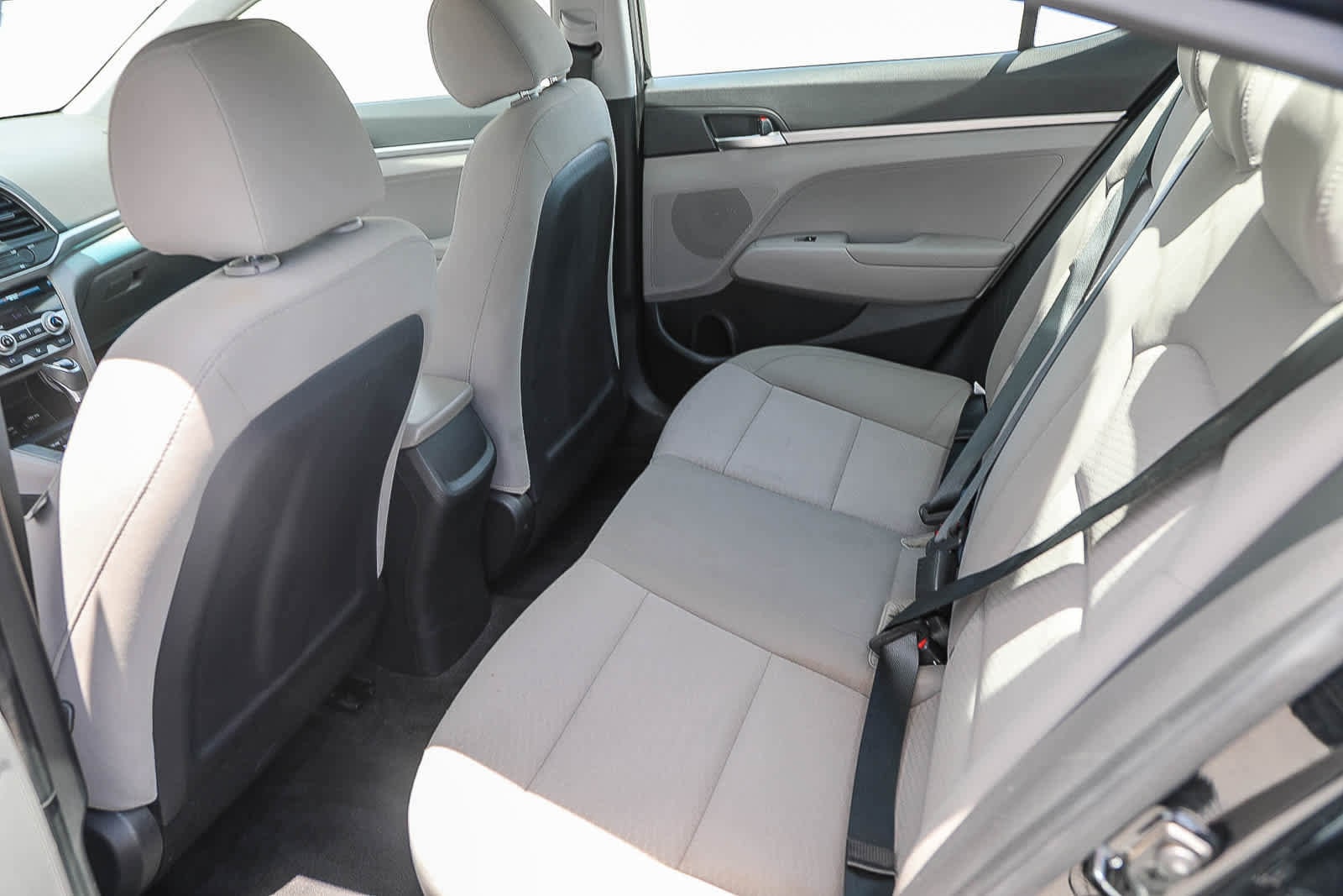Thumbnail: 2020 Hyundai Elantra - 13