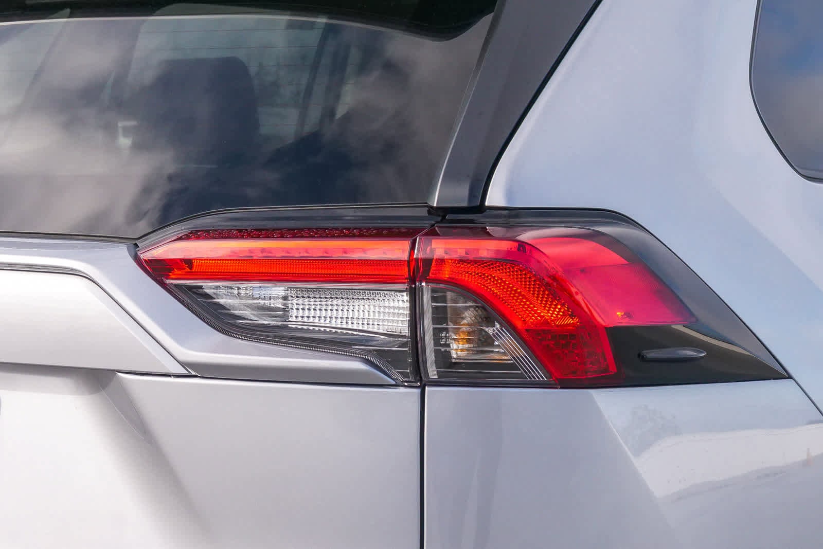 Thumbnail: 2025 Toyota RAV4 - 11