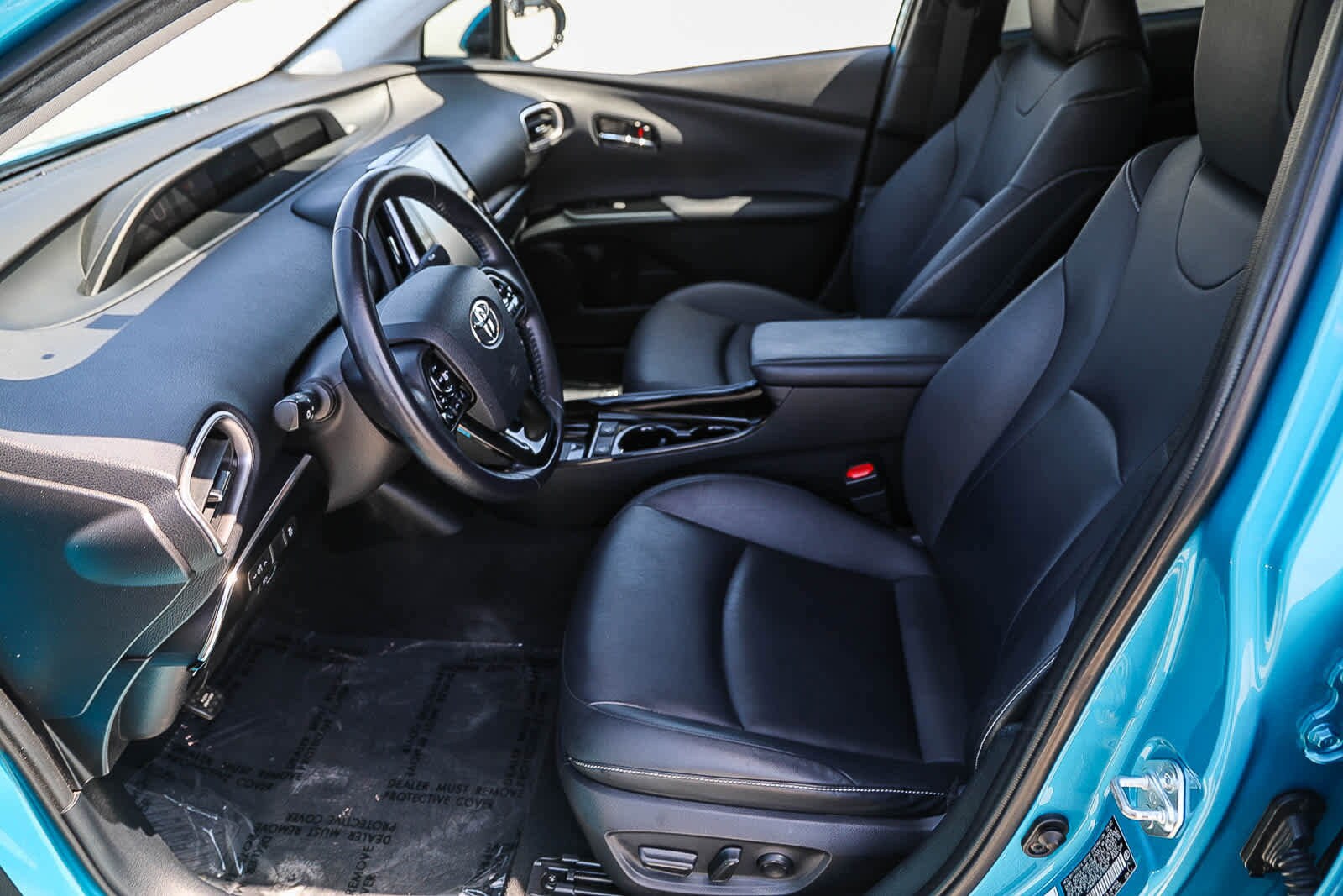Thumbnail: 2020 Toyota Prius Prime - 17
