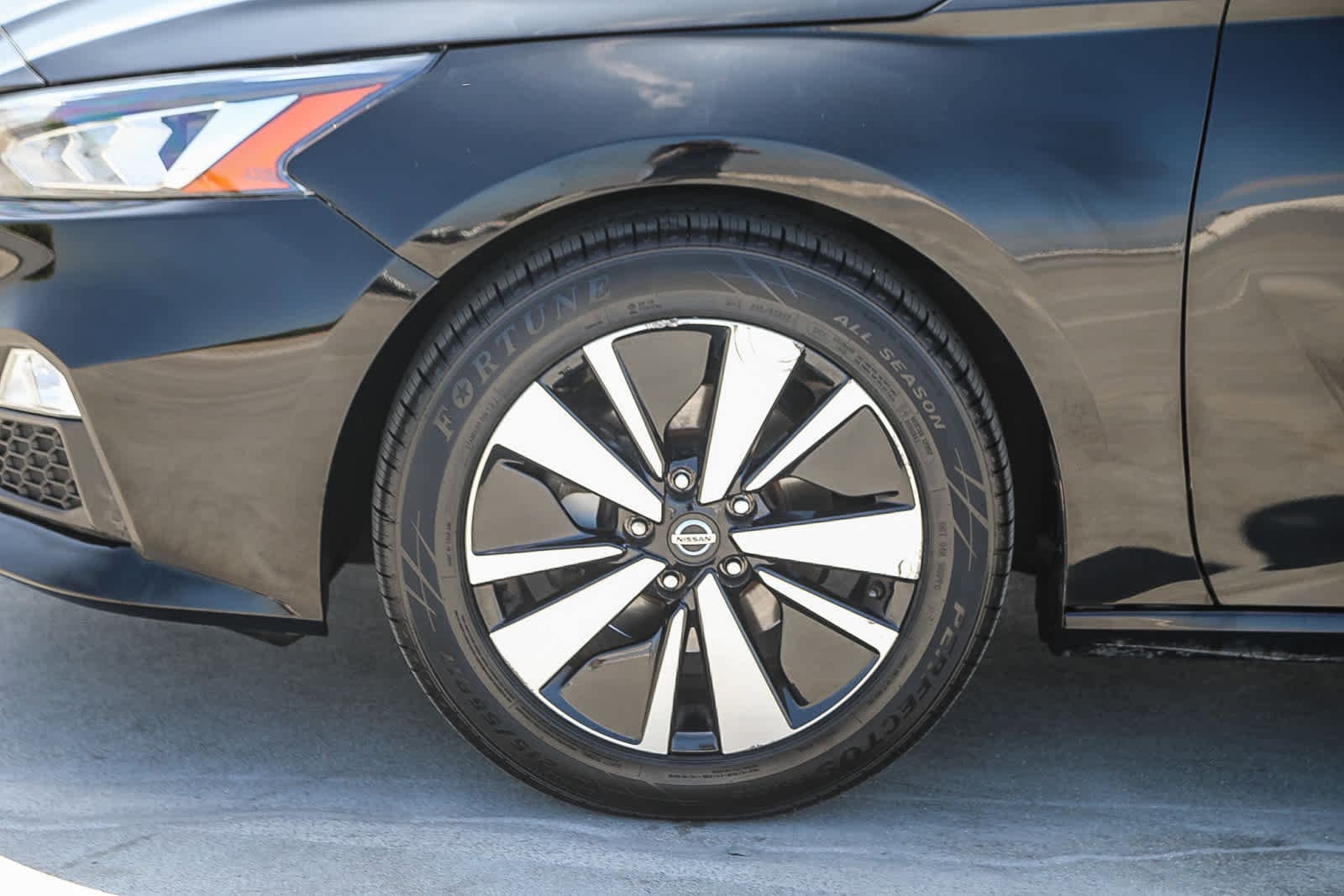 Thumbnail: 2021 Nissan Altima - 10