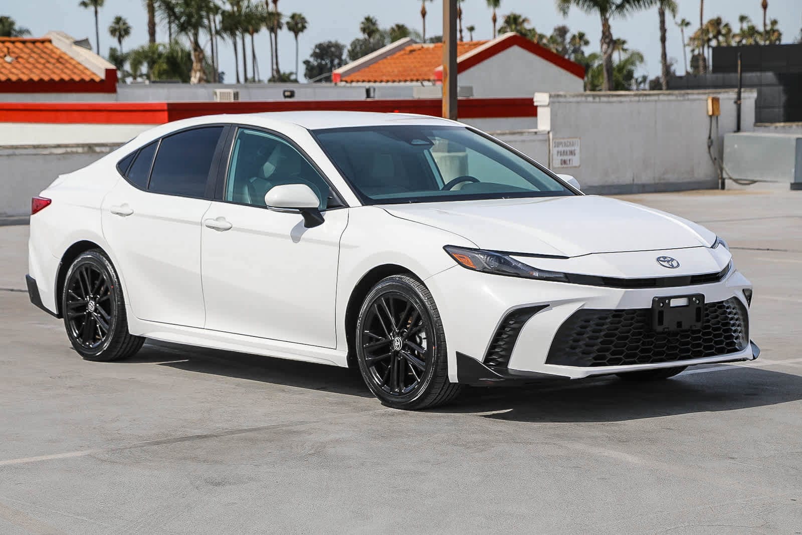 Thumbnail: 2025 Toyota Camry - 5
