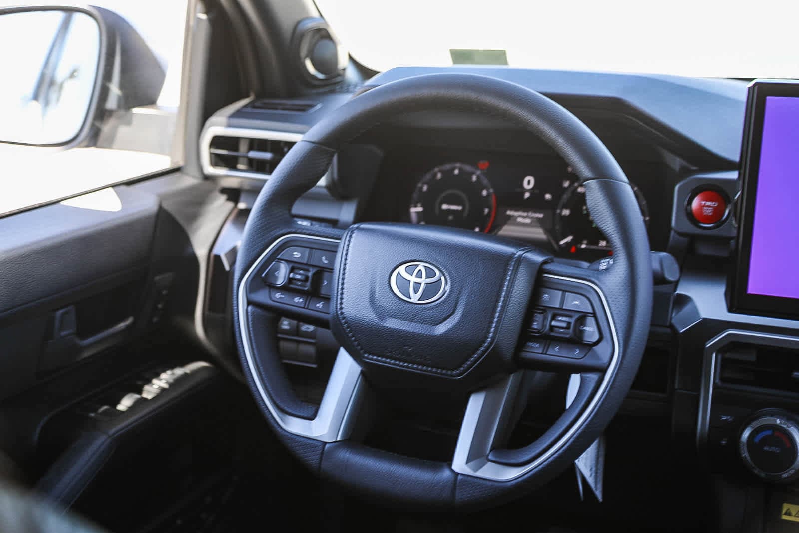 Thumbnail: 2025 Toyota 4Runner - 16