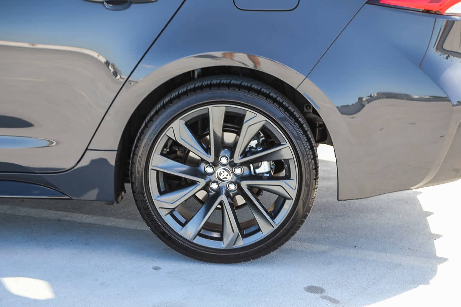 Thumbnail: 2023 Toyota Corolla - 12