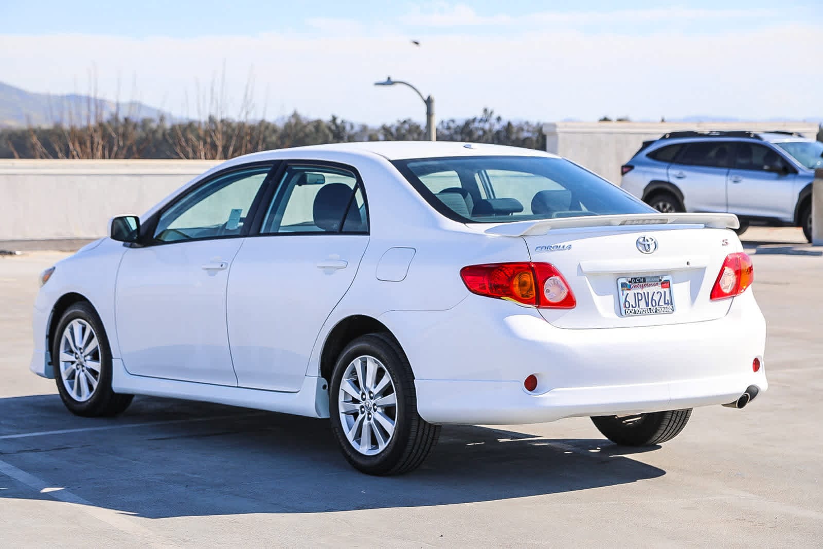 Thumbnail: 2010 Toyota Corolla - 7