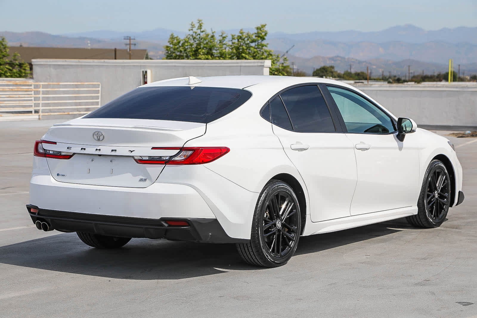 Thumbnail: 2025 Toyota Camry - 6