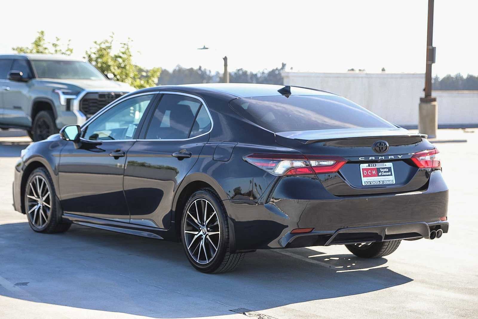 Thumbnail: 2023 Toyota Camry - 7