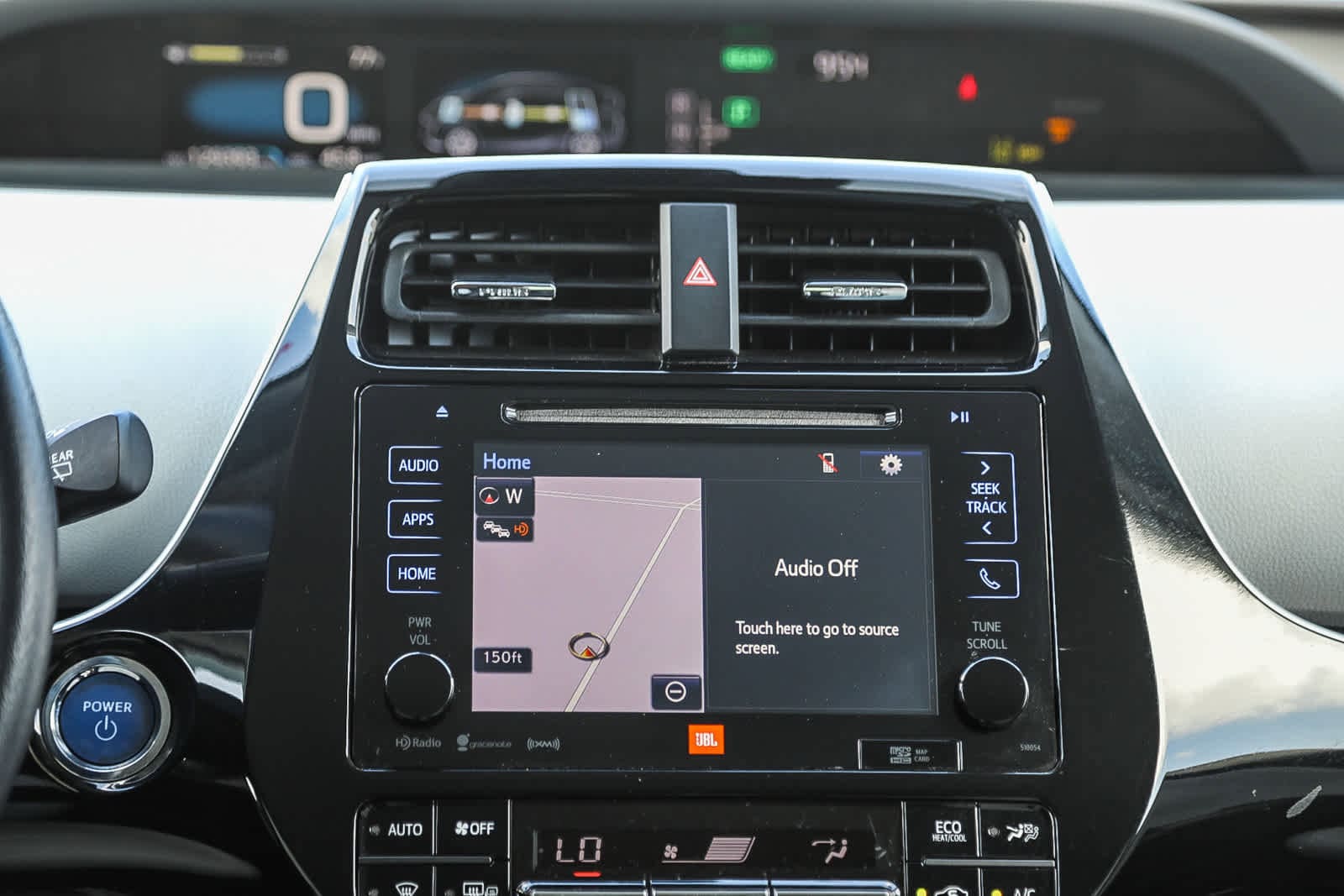 Thumbnail: 2016 Toyota Prius - 13
