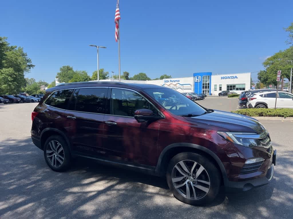 Thumbnail: 2016 Honda Pilot - 2