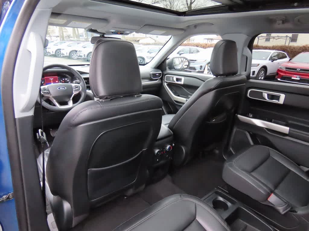 Thumbnail: 2020 Ford Explorer - 17