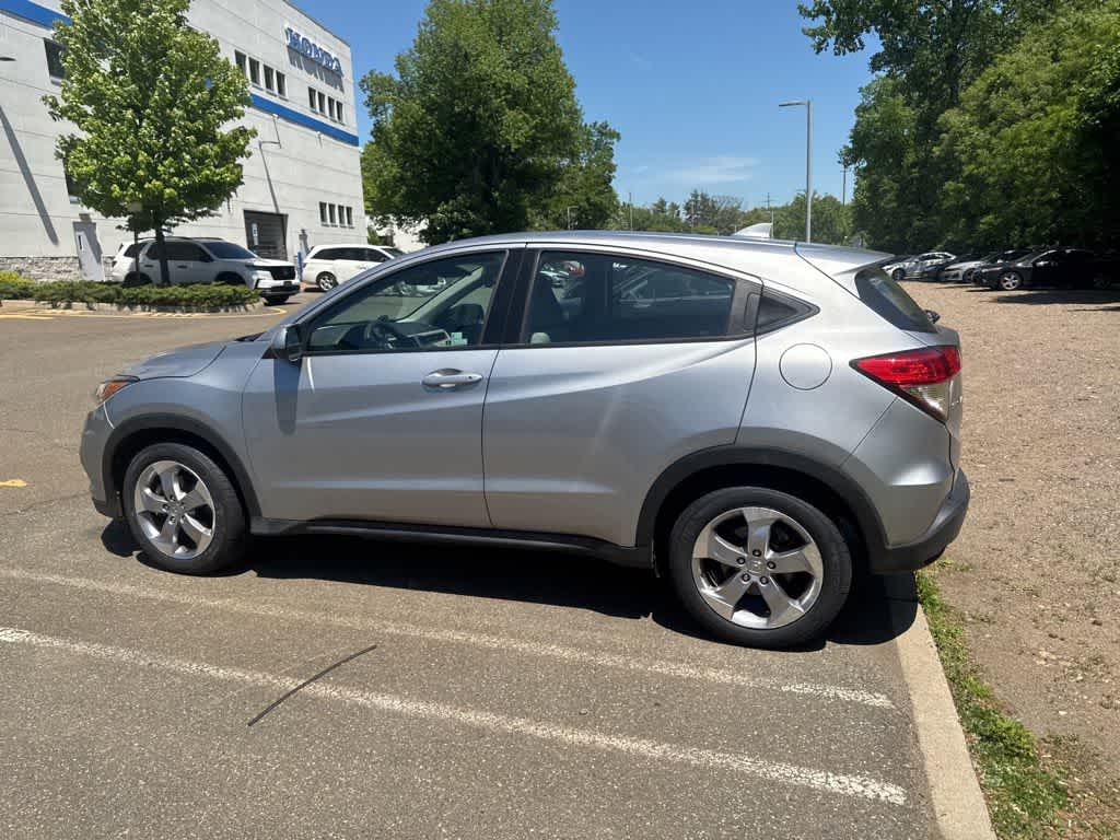 Thumbnail: 2021 Honda HR-V - 15