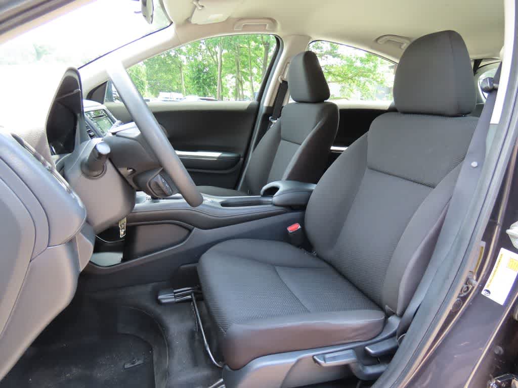 Thumbnail: 2018 Honda HR-V - 11