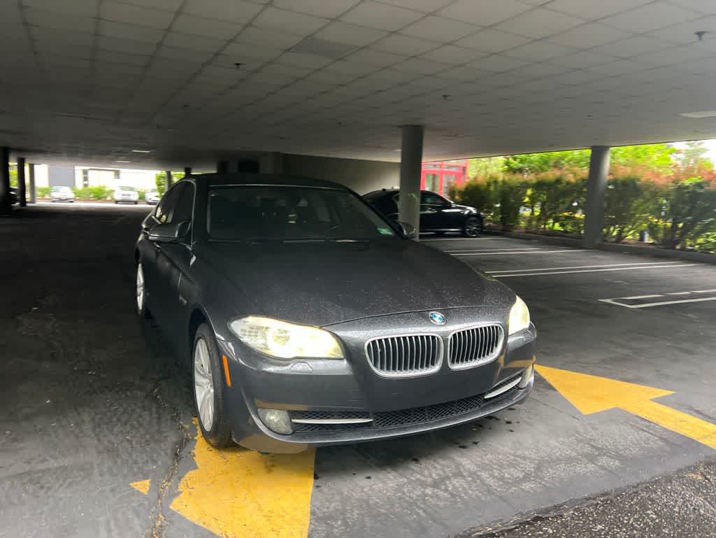 Thumbnail: 2013 BMW 5 Series - 10