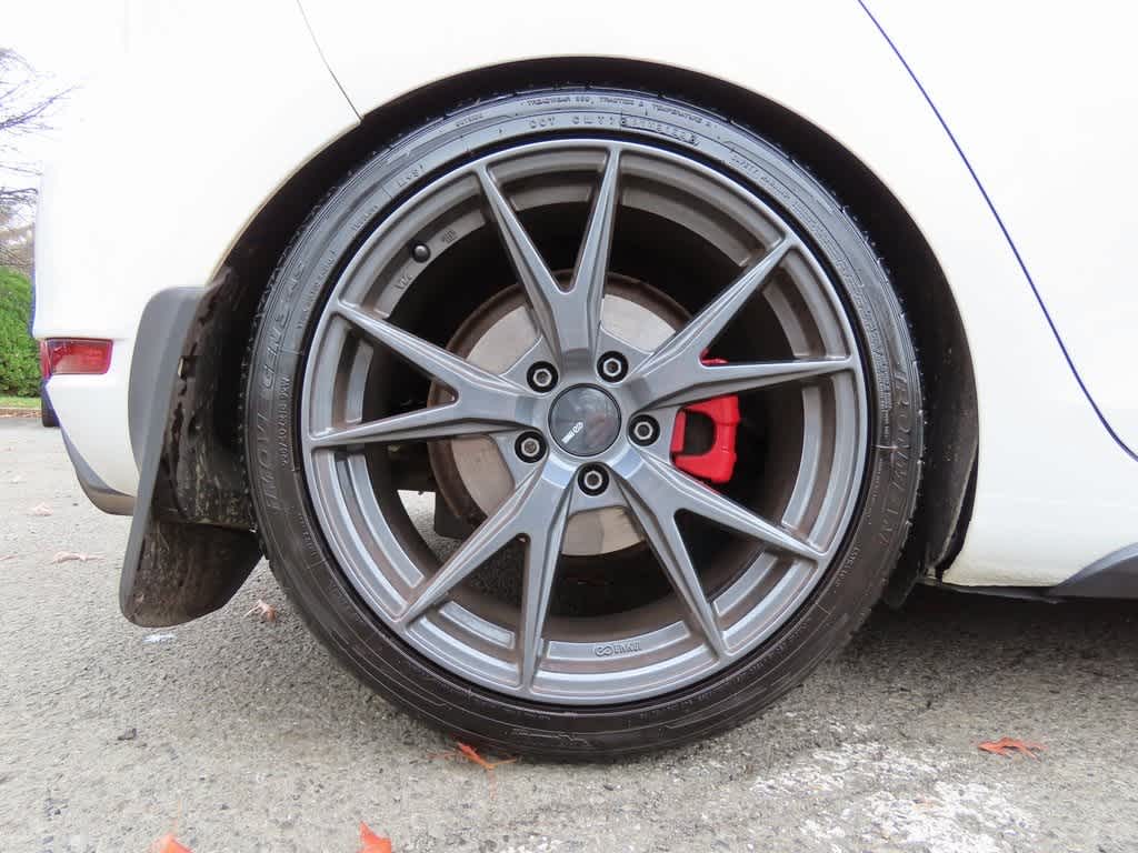 Thumbnail: 2013 Volkswagen Golf - 7