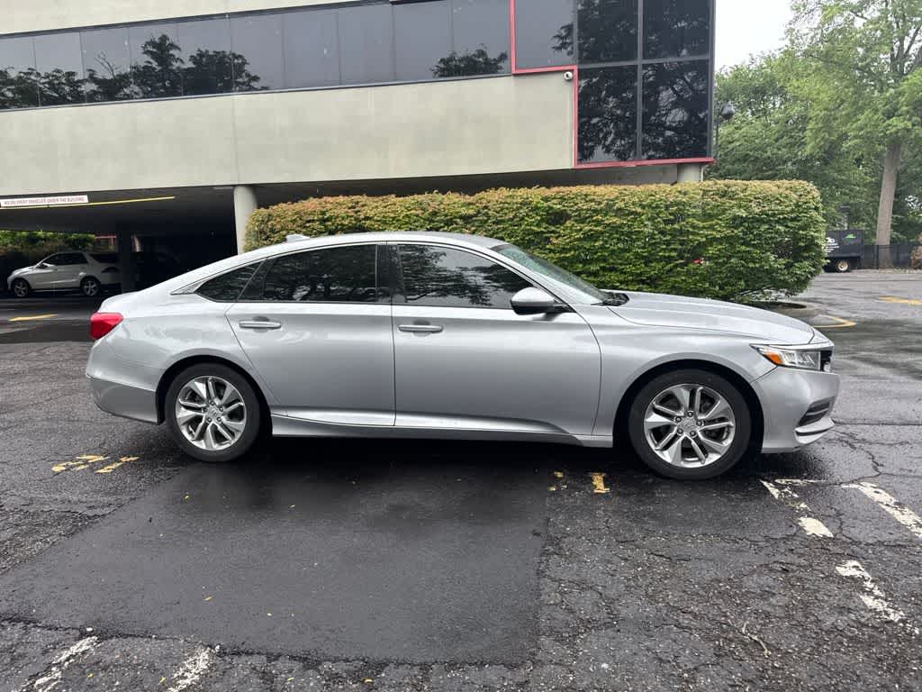 Thumbnail: 2018 Honda Accord - 17