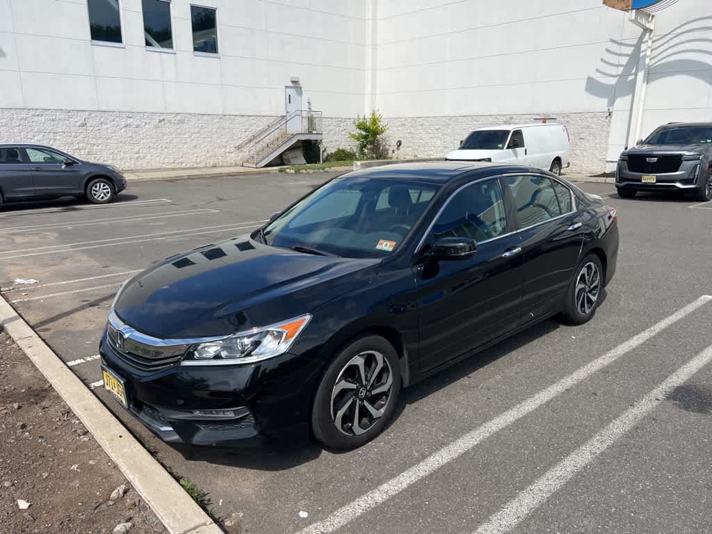 Thumbnail: 2017 Honda Accord - 2