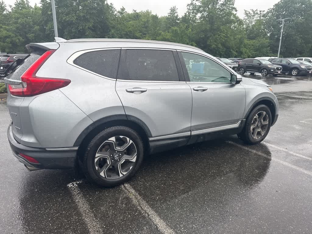2018 Honda CR-V Touring 16