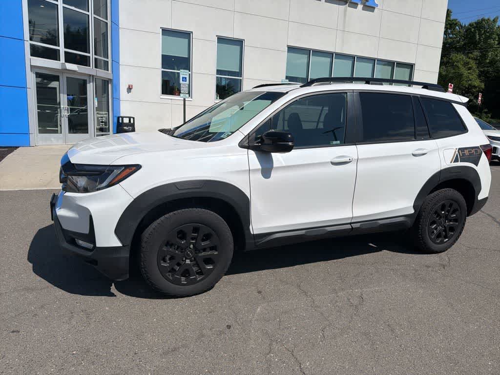 Thumbnail: 2023 Honda Passport - 4